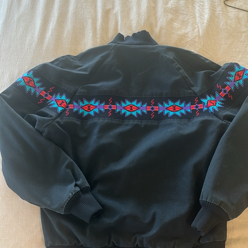 Tribal Pattern Black Jacket - Picture 4 of 4